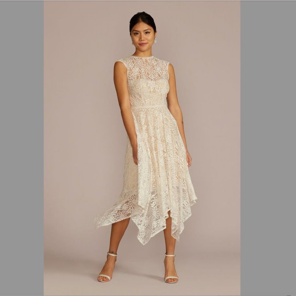 David's Bridal Ivory Lace Handkerchief Hem Wedding Dress